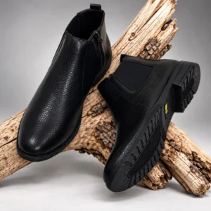 Quto Chelsea Boot Black