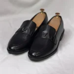 V Buckle Stylish Tassel Black - Image 3