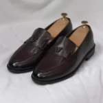 V Buckle Stylish Tassel Chocolate - Image 4