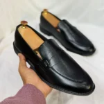 H Buckle Comfort Tassel Black